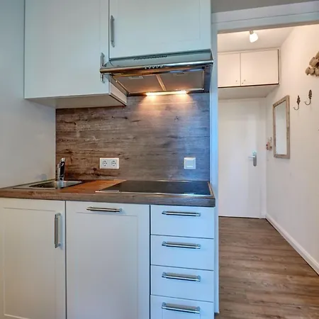 Апартаменты Berolina 300 *